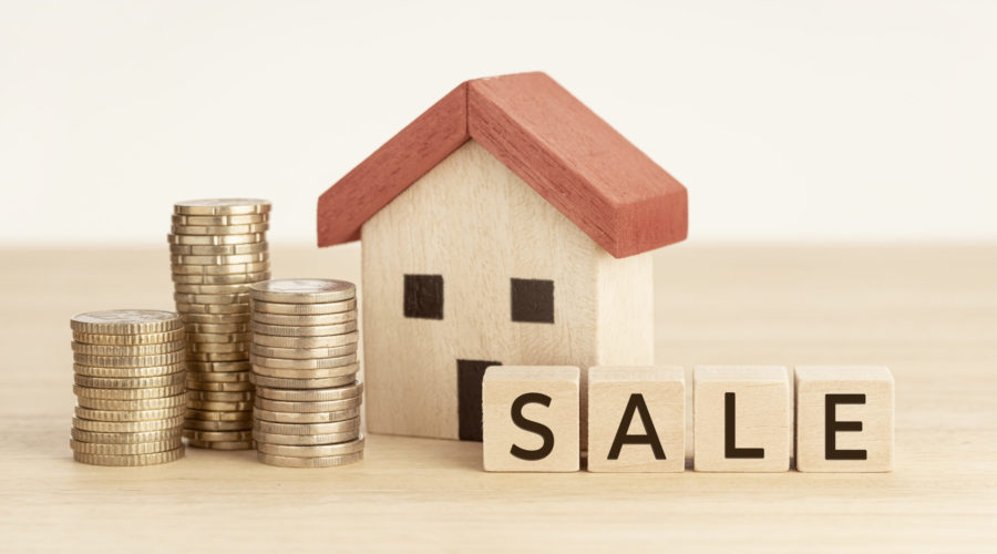 How To Turn Your House Into a Successful Rental Property 3 Sell a house concept
